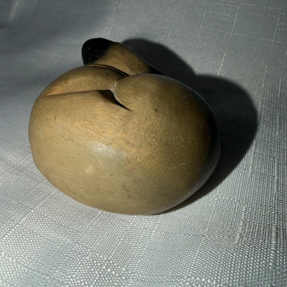 Mandalay Box Co Sleeping Siamese Cat Hand Carved Wood Paperweight Curled Up